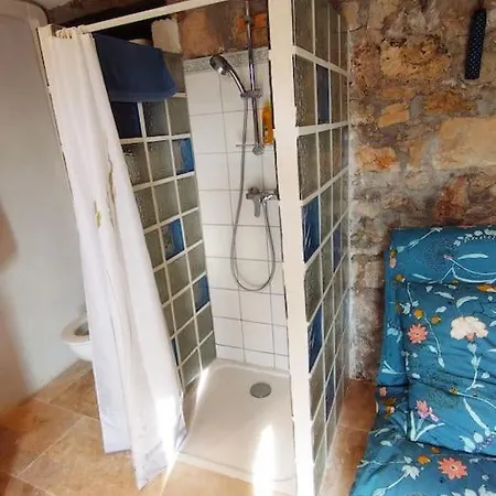 Cabanon Provencal En Pierres Et Acces Piscine Luxe *