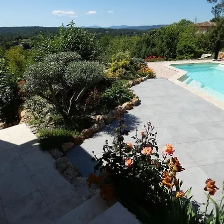 Holiday home Cabanon Provencal En Pierres Et Acces Piscine Luxe Lorgues