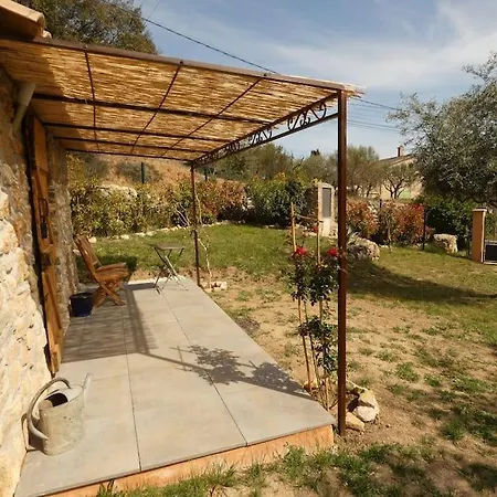 Cabanon Provencal En Pierres Et Acces Piscine Luxe Holiday home